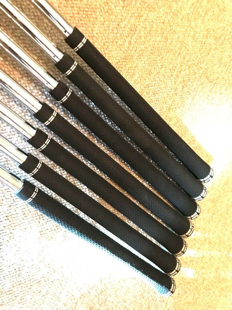 Mizuno MP-63 7pcs 4-Pw Iron Set Dynamic Gold R400 Flex Regular