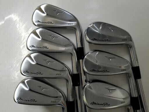 Mizuno Pro 225 2021 7pcs 4-PW Iron Set Dynamic Gold 105 S200 Flex Stiff