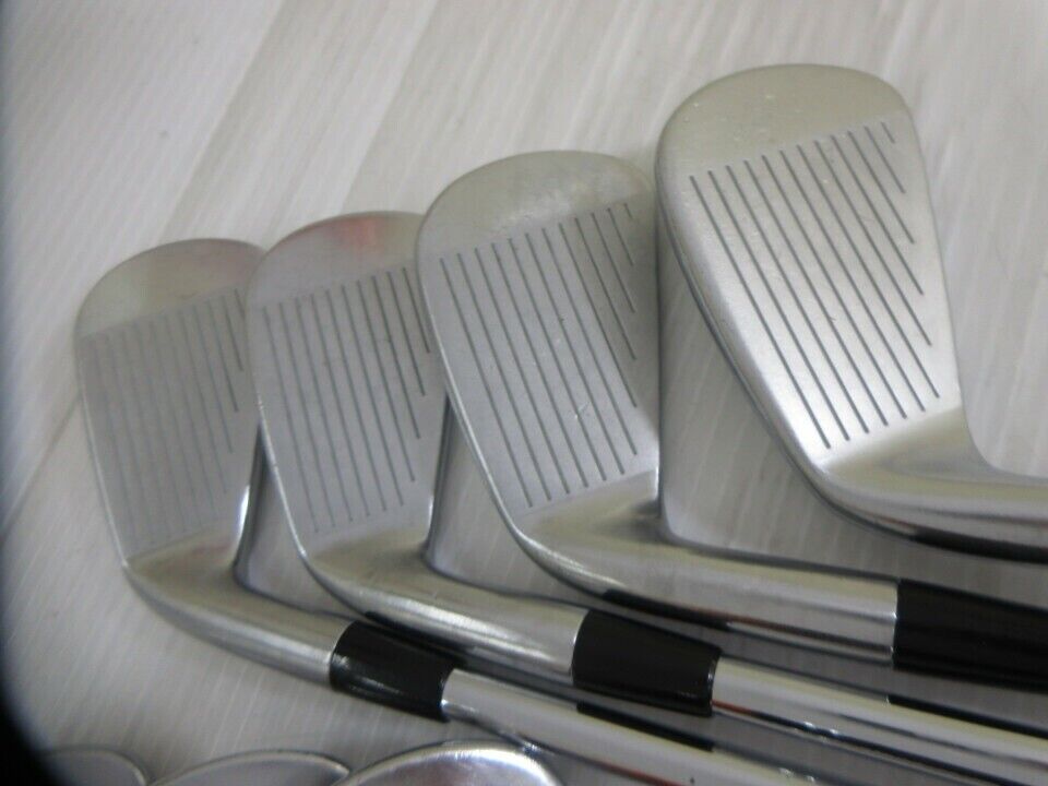 Titleist CB 714 7pcs 4-9-Pw Iron Set N.S.PRO 950GH Flex S Right Handed