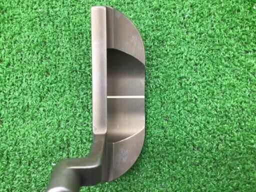 Scotty Cameron 2010 California Sonoma 35 in Putter Right Handed