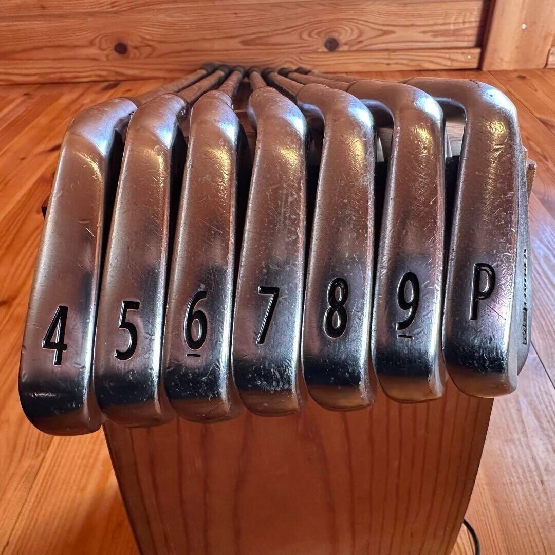 Titleist MB 712 7pcs 4-9-Pw Iron Set Dynamic Gold X100 Flex X Right Handed