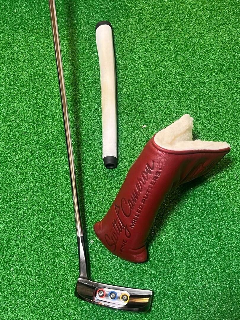 Scotty Cameron Buttonback Del Mar 34in Putter Right Handed with Head Cover