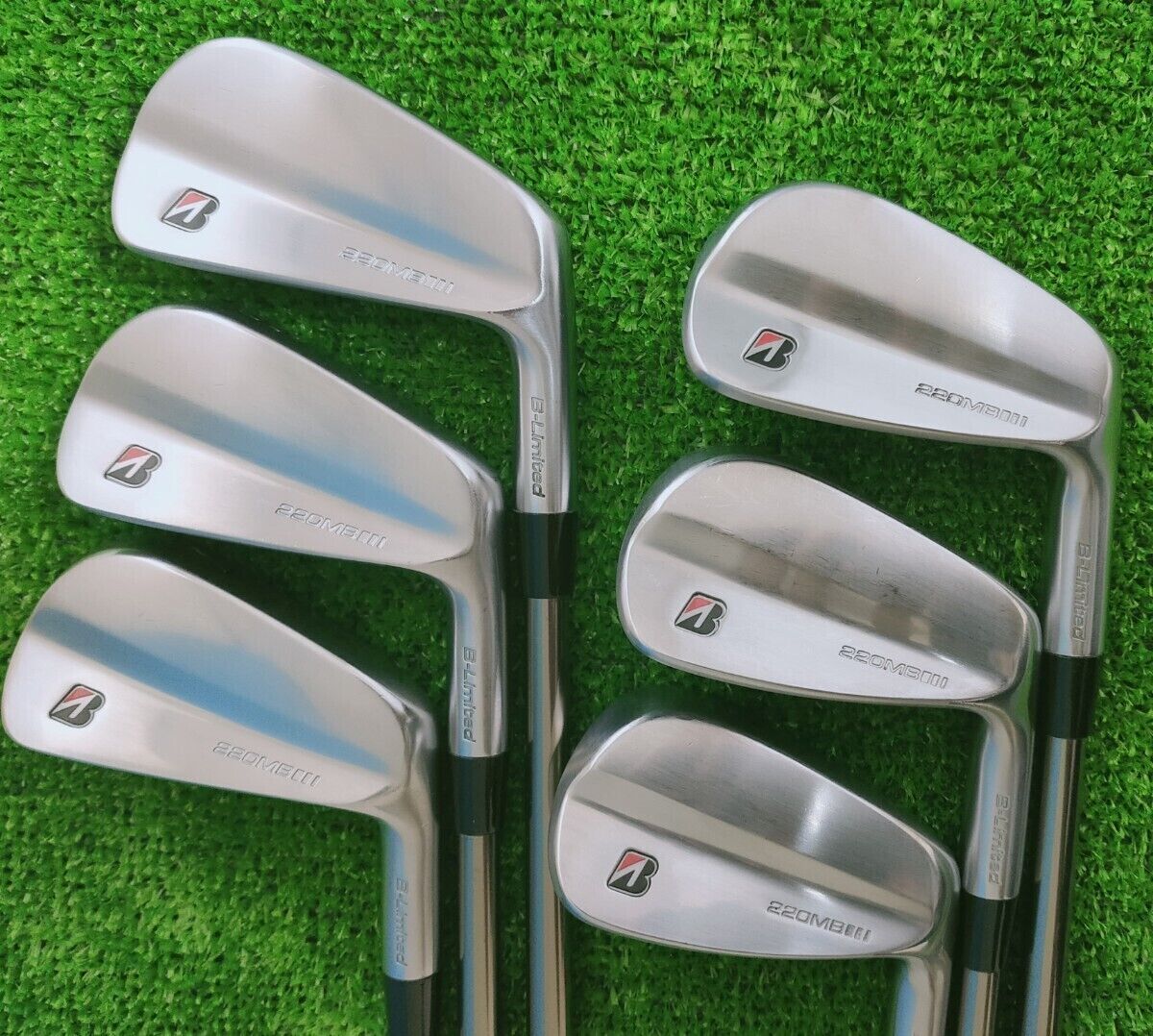 Bridgestone B-Limited 220MB 2022 6pcs 5-Pw Iron Set ATTAS IRON 80S Flex Stiff