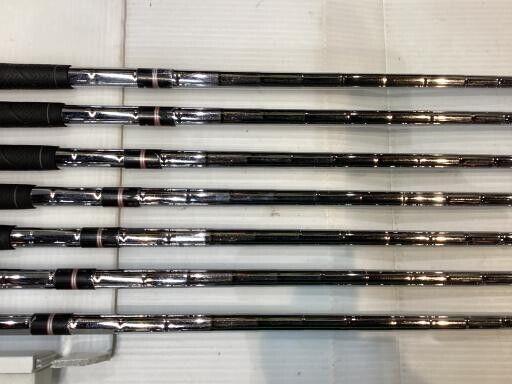 TaylorMade r7 CGB MAX 2006 7pcs 5-9+PW+AW Iron Set N.S.Pro 950GH Flex Regular