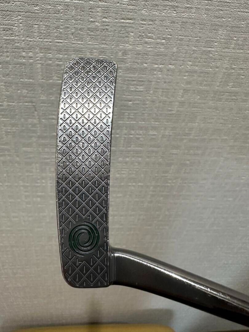 Odyssey TOULON DESIGN San Fransisco 34in 2019 Putter Right Handed with H/C