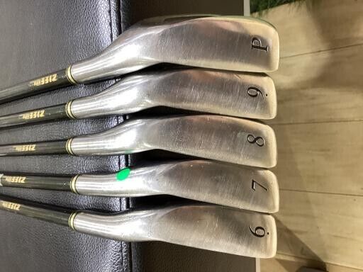 Dunlop XXIO PRIME 2013 5pcs 6-Pw Iron Set SP700 Flex Regular