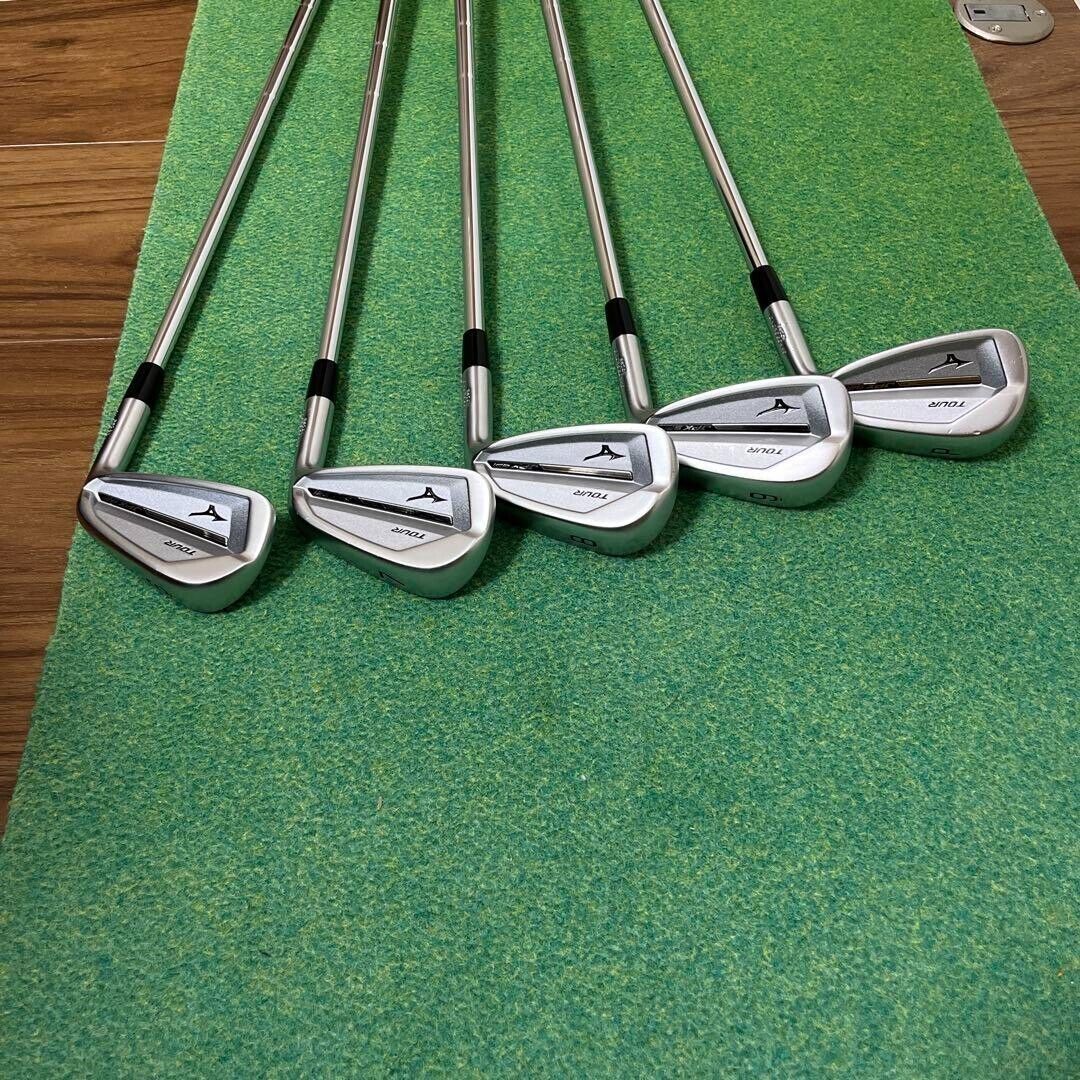 Mizuno JPX921 TOUR 5pcs 6-Pw Iron Set Dynamic Gold S400 Flex Stiff