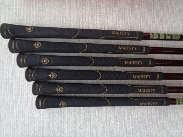 MARUMAN MAJESTY PRESTIGIO XII 6pc Irons Set 7-10/P,PA Flex-R2 LV750 With H/C