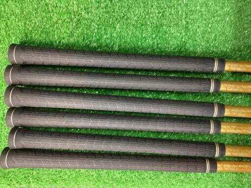 YONEX Royal EZONE 2021 6pcs 7-9+PW+AW+AS Iron Set RX-05RE Flex Regular Graphite