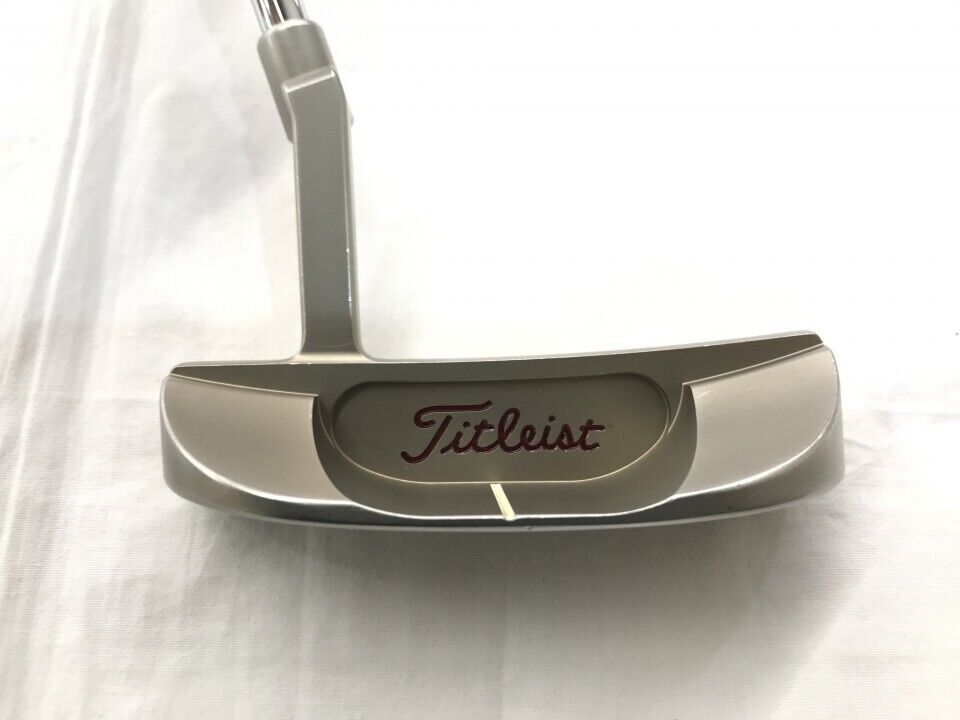 Scotty Cameron 2010 California Sonoma 33 in Putter Right Handed with Head Cover