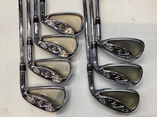 TaylorMade r7 CGB MAX 2006 7pcs 5-9+PW+AW Iron Set N.S.Pro 950GH Flex Regular