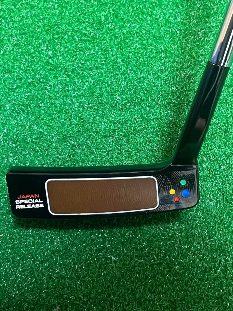 Scotty Cameron Buttonback Del Mar 34in Putter Right Handed with Head Cover