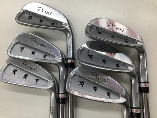 Piretti Classic 2023 6pcs 5-Pw Iron Set AMT TOUR WHITE S200 Flex Stiff