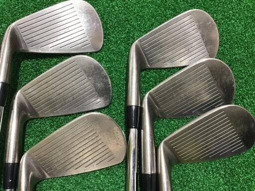 Bridgestone TOURSTAGE X-BLADE limited 6pcs 5-Pw Iron Set DynamicGold S200 Flex S