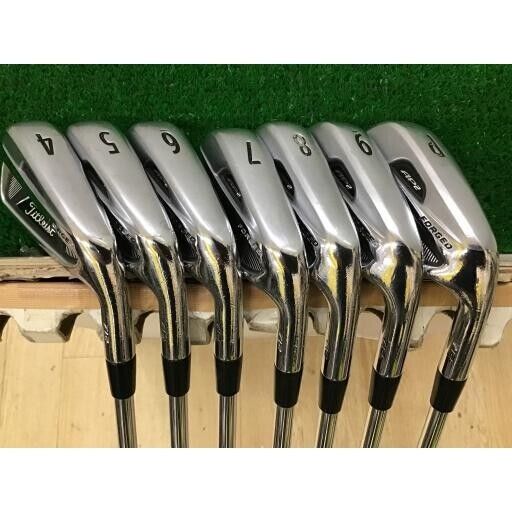 Titleist AP2 712 7pcs 4-9-Pw Iron Set Dynamic Gold S200 Flex S Right Handed