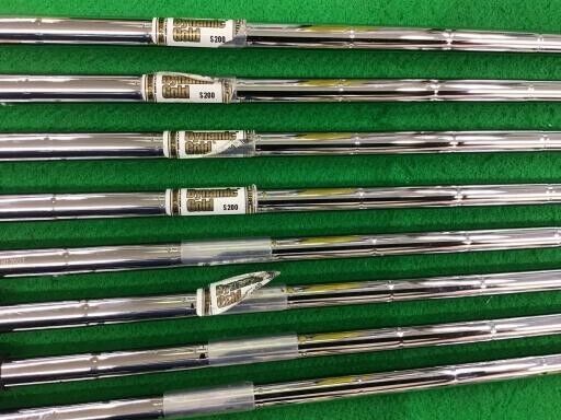 Titleist 718 T-MB 2017 8pcs 3-PW Iron Set Dynamic Gold AMT S200 Flex Stiff