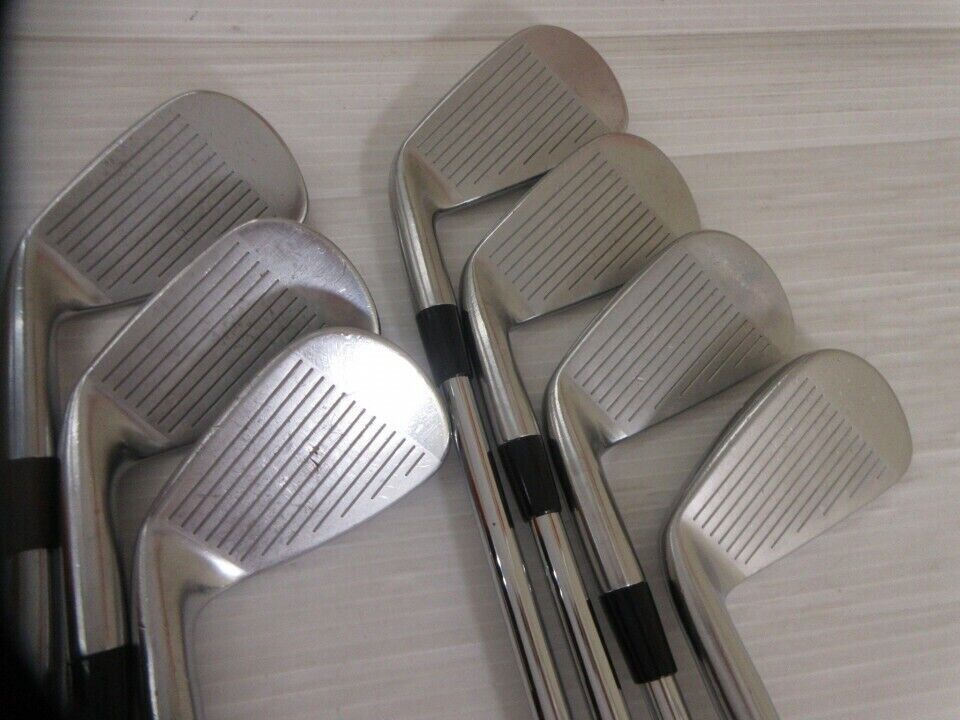 Titleist CB 714 7pcs 4-9-Pw Iron Set N.S.PRO 950GH Flex S Right Handed