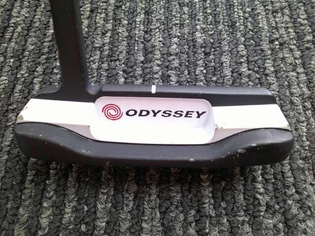 Odyssey WHITE HOT VERSA ONE 34 in Putter Right Handed With Head Cover