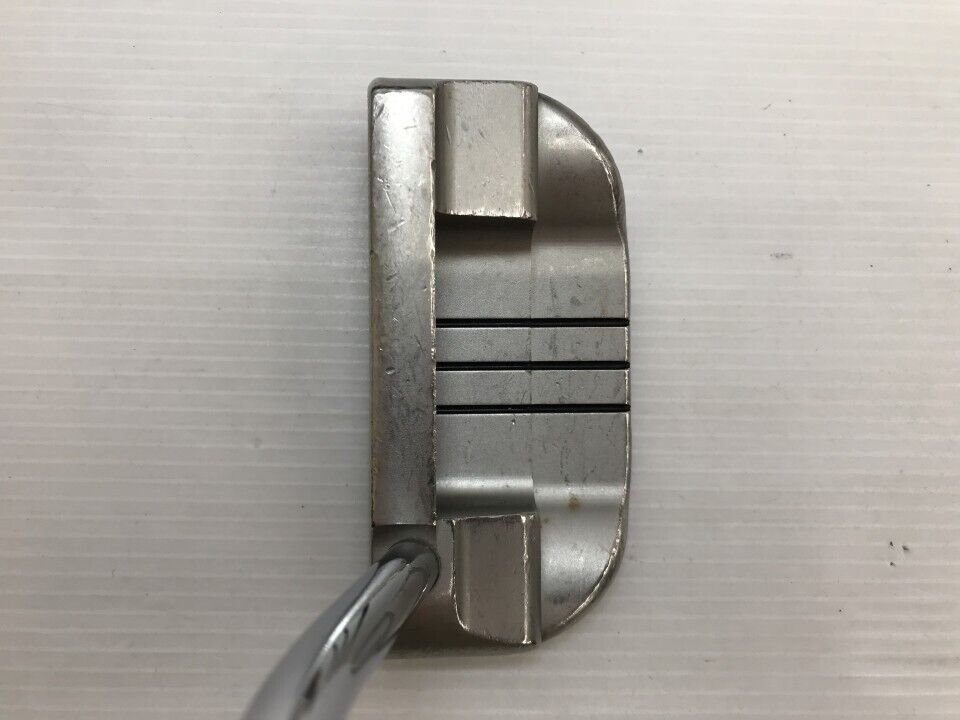 Scotty Cameron 2012 California Fastback 33 in Putter Right Handed