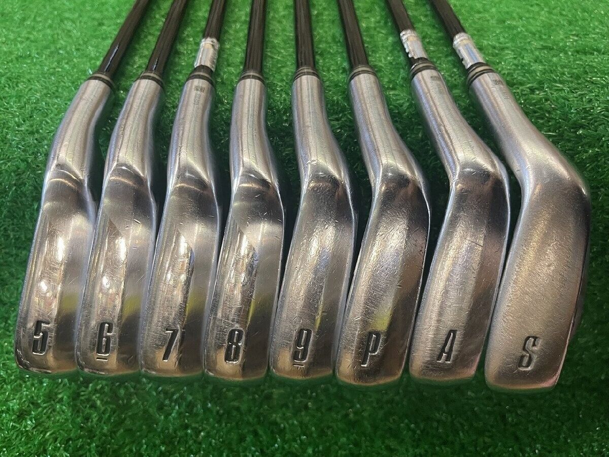 Dunlop XXIO FORGED 8pcs 5-Pw-Aw-Sw Iron Set Miyazaki Waena Flex Stiff